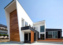 Masahiko在日本久留米设计未来主义住宅